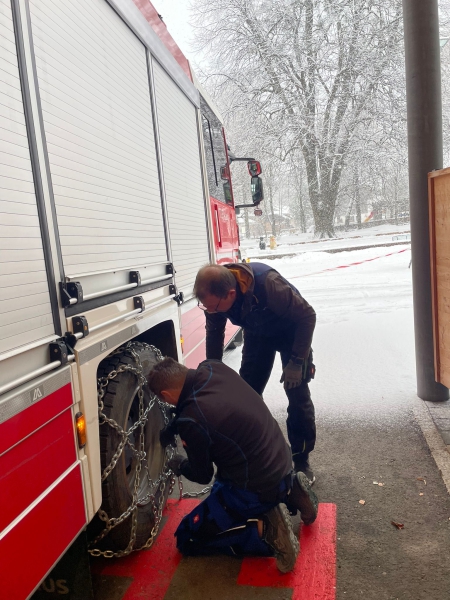 173A8436-F96E-4A9E-9B68-A47C6C16BA42