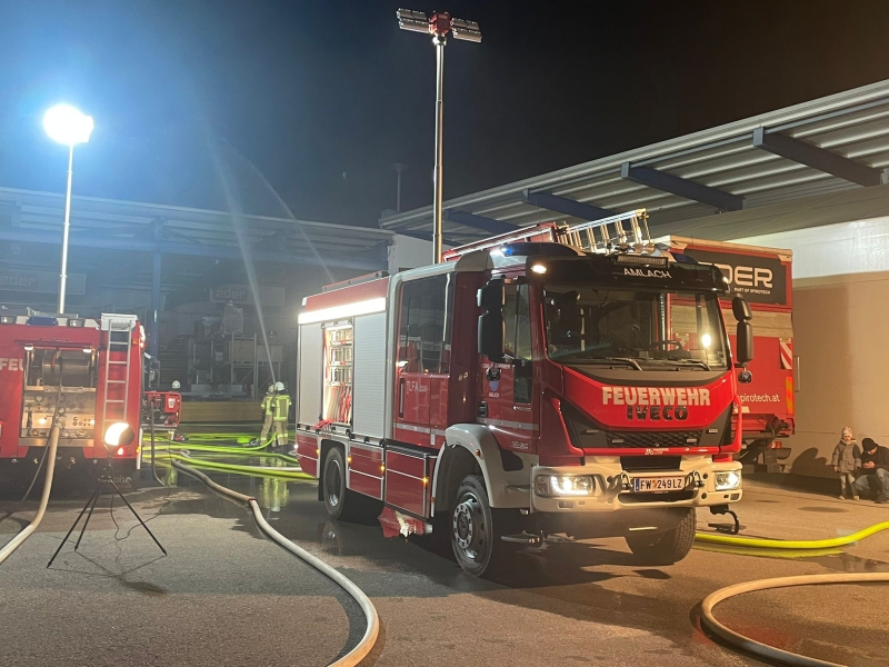 659112DC-4B9D-4F21-8184-6D45AC341906